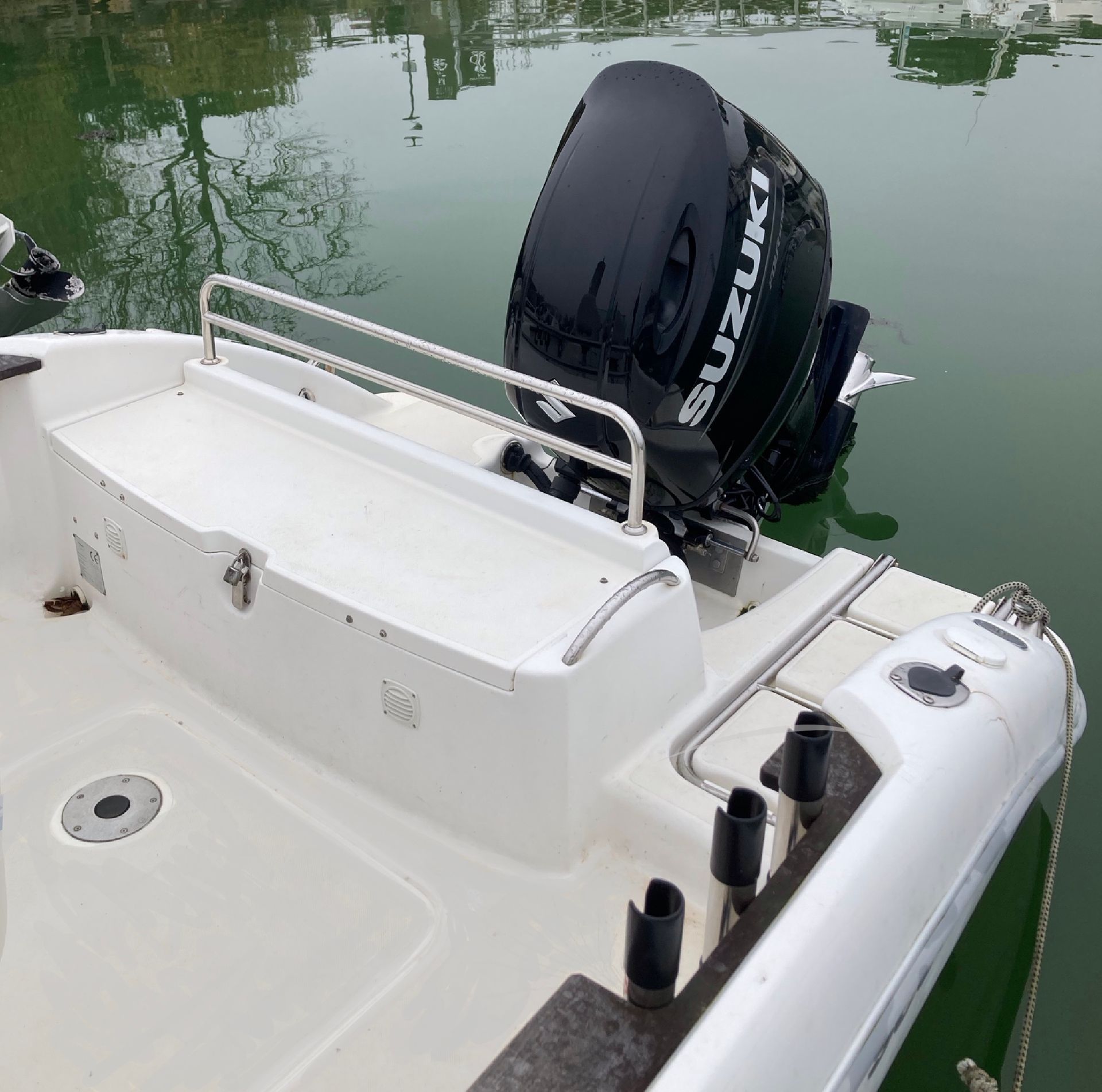 slider 3 Sessa Marine Key Largo 20 Deck